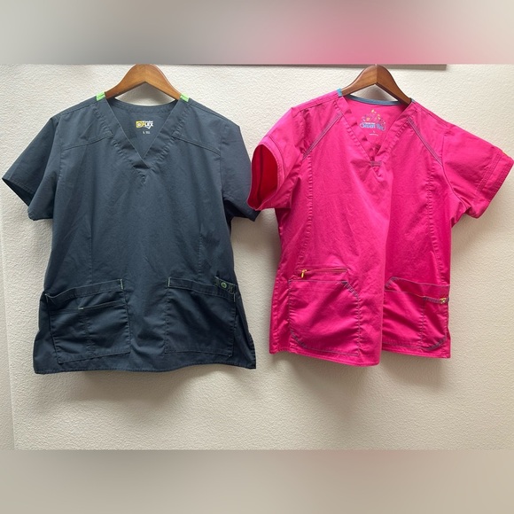 WonderWink Tops - Women’s V-Neck Scrub Tops - Gray and Pink